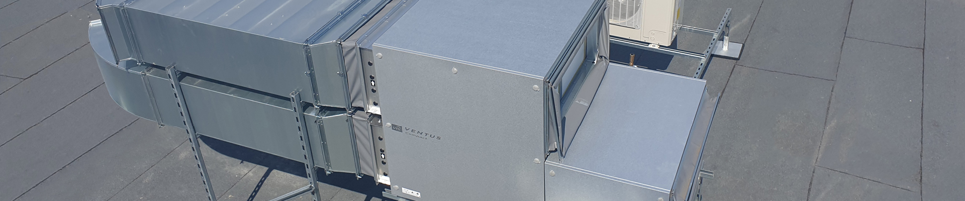 Compact air handling units with an integrated heat pump. - slider